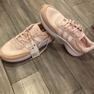 NWT Adidas Original Run 70s HP7858-retro running in peach/pink & white fits 11